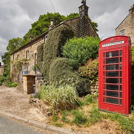 Host & - Clackgill * Middlesmoor